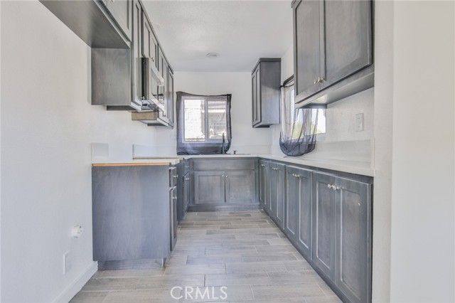 430 W 64th, Los Angeles, CA 90003