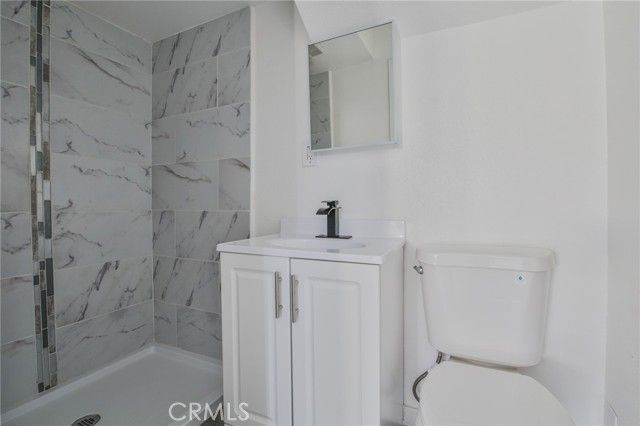 430 W 64th, Los Angeles, CA 90003