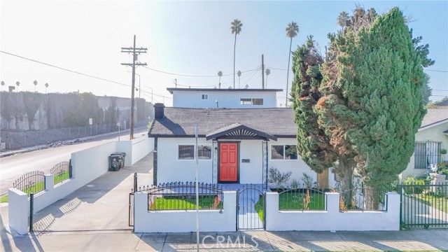 430 W 64th, Los Angeles, CA 90003