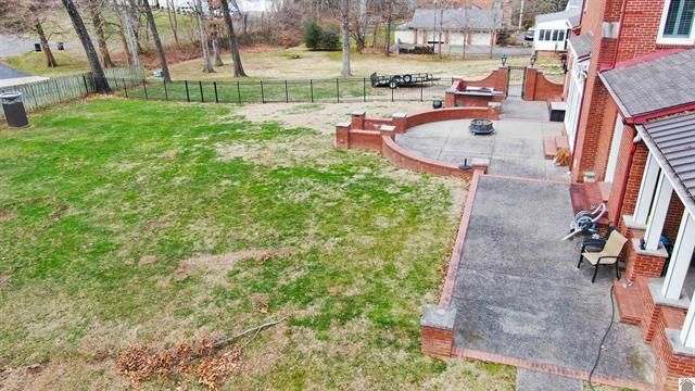 715 Woodland Drive, Paducah, KY 42001