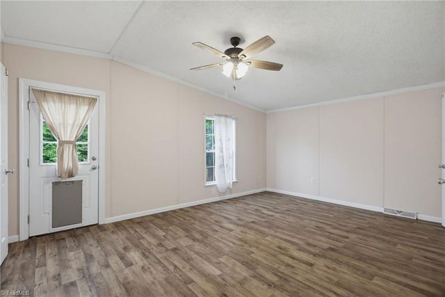 1748 NC Highway 772, Pine Hall, NC 27042