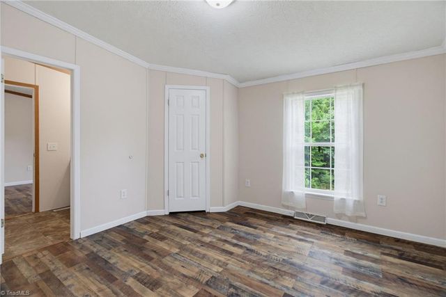 1748 NC Highway 772, Pine Hall, NC 27042