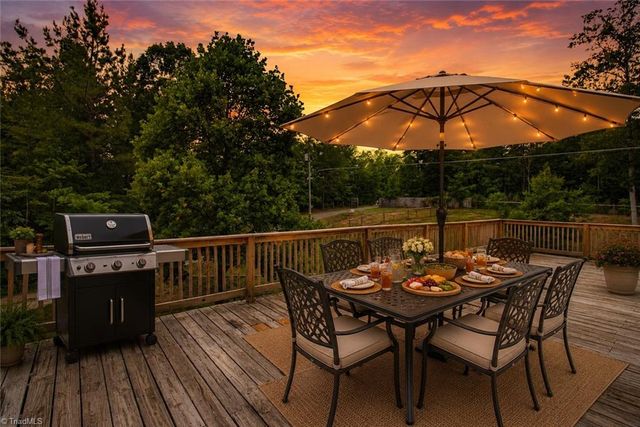 1748 NC Highway 772, Pine Hall, NC 27042