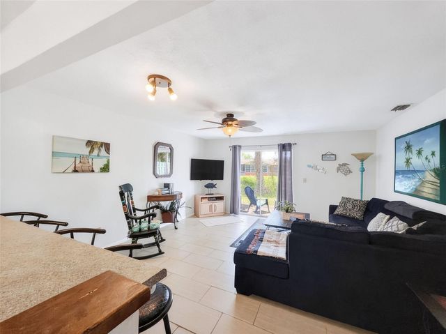 175 YORKTOWNE DRIVE UT11, Daytona Beach, FL 32119