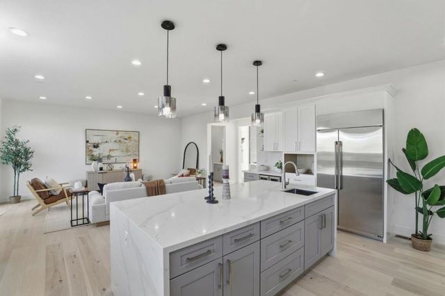 1685 Zinnia Lane, San Jose, CA 95124