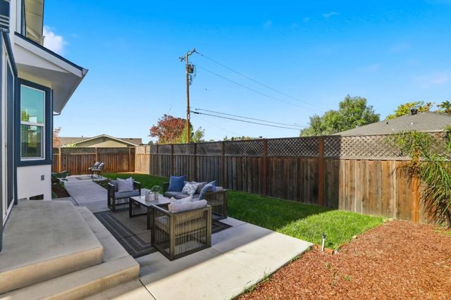 1685 Zinnia Lane, San Jose, CA 95124