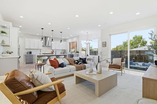 1685 Zinnia Lane, San Jose, CA 95124