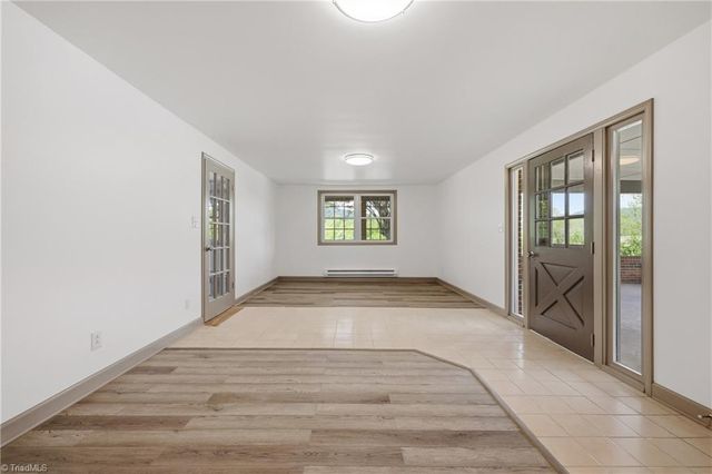 954 Parsonsville Road, Purlear, NC 28665
