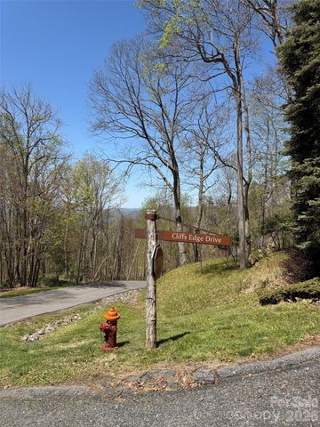20 Cliff's Edge Drive, Burnsville, NC 28714