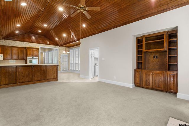 3670 Canyon Creek Cir., Tyler, TX 75707