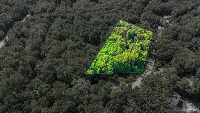 00001 LEDGEWOOD Drive, Tyrone Township, MI 48430