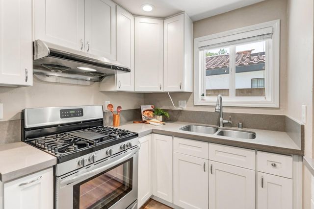 1744 Vallejo Way, Sacramento, CA 95818