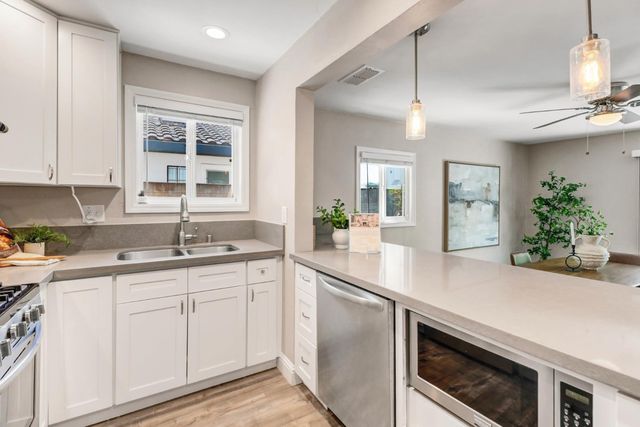 1744 Vallejo Way, Sacramento, CA 95818