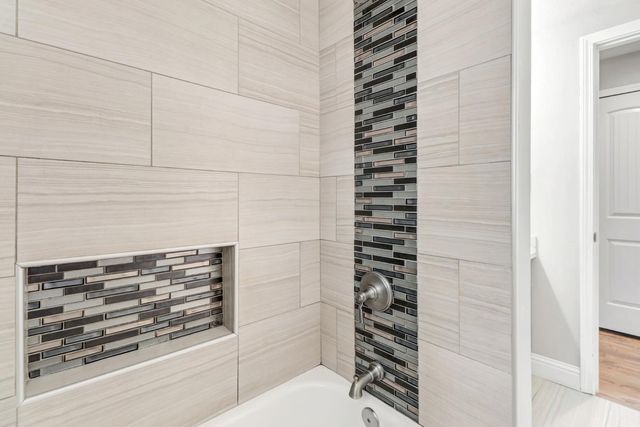 1744 Vallejo Way, Sacramento, CA 95818