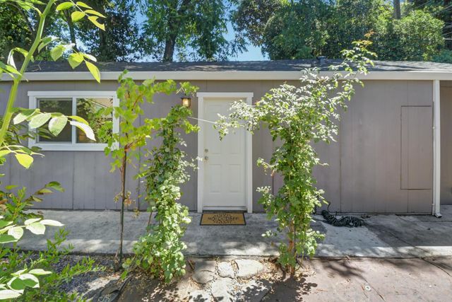 1744 Vallejo Way, Sacramento, CA 95818