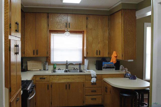 2166 W FM 968, Marshall, TX 75672