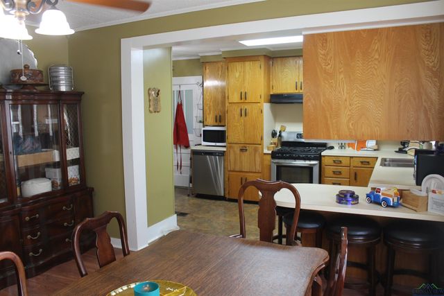 2166 W FM 968, Marshall, TX 75672