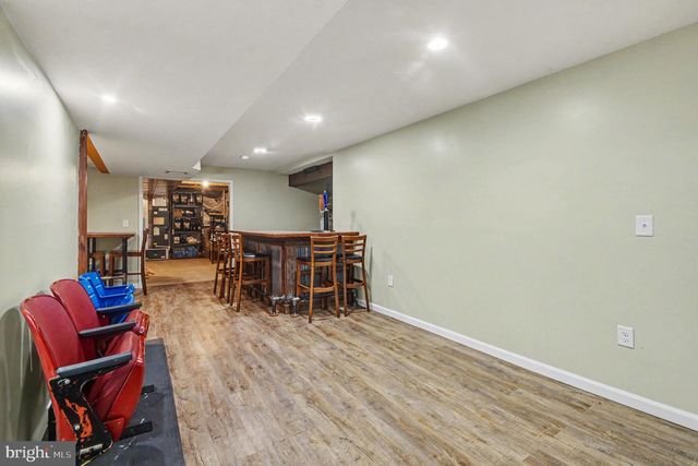 405 THREE MILE RUN RD, Sellersville, PA 18960