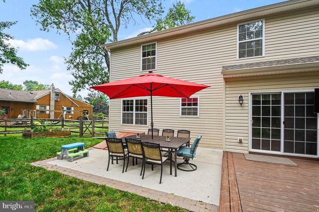 405 THREE MILE RUN RD, Sellersville, PA 18960