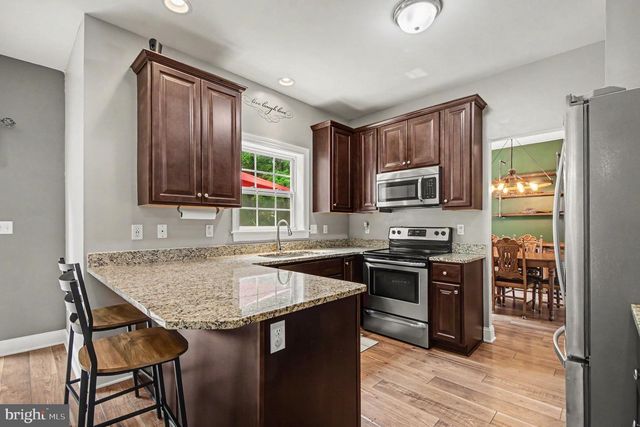 405 THREE MILE RUN RD, Sellersville, PA 18960
