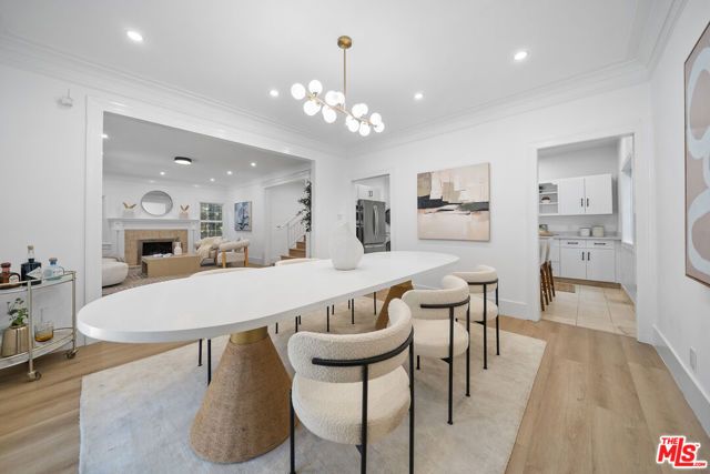 320 Westminster Avenue, Los Angeles, CA 90020