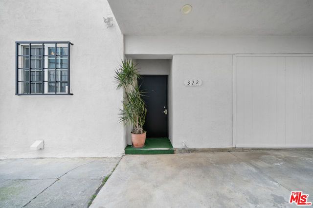 320 Westminster Avenue, Los Angeles, CA 90020