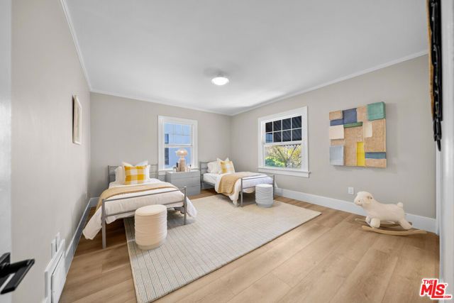 320 Westminster Avenue, Los Angeles, CA 90020