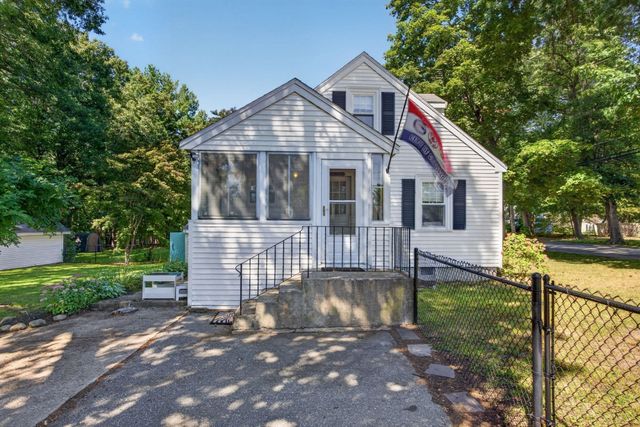 473 Foster Rd, Tewksbury, MA 01876