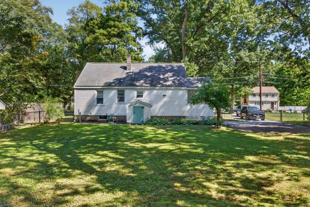 473 Foster Rd, Tewksbury, MA 01876