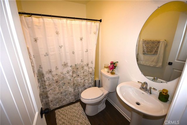 885 Amadova Drive, Perris, CA 92571