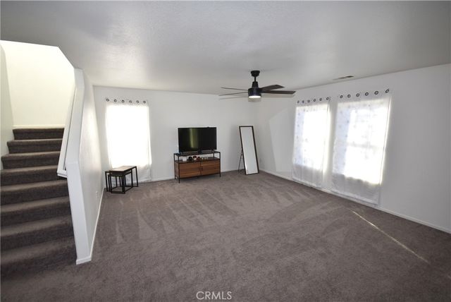 885 Amadova Drive, Perris, CA 92571