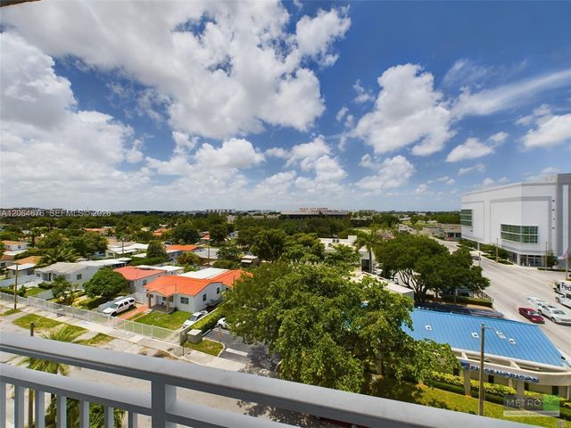 60 NW 37th Ave 603, Miami, FL 33125