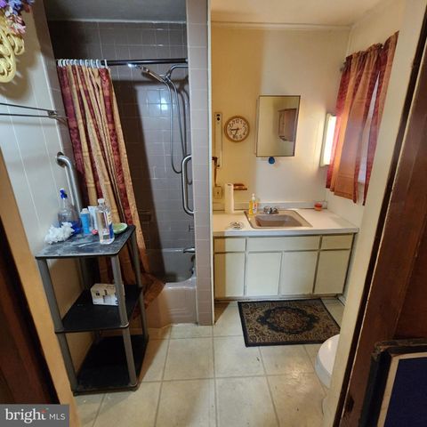 740 N HAWTHORNE ST, York, PA 17404