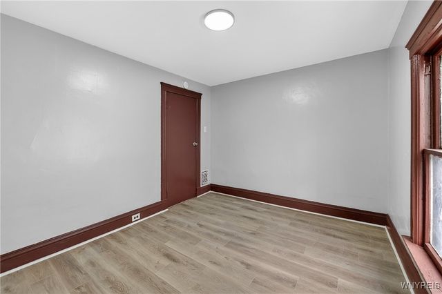 1307 Niagara Avenue, Niagara Falls, NY 14305