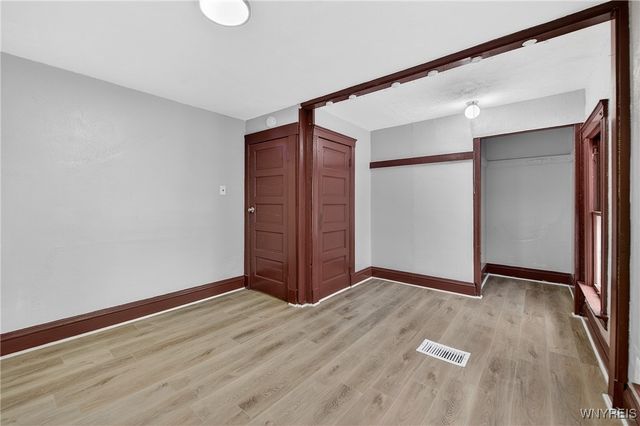 1307 Niagara Avenue, Niagara Falls, NY 14305