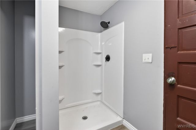 1307 Niagara Avenue, Niagara Falls, NY 14305