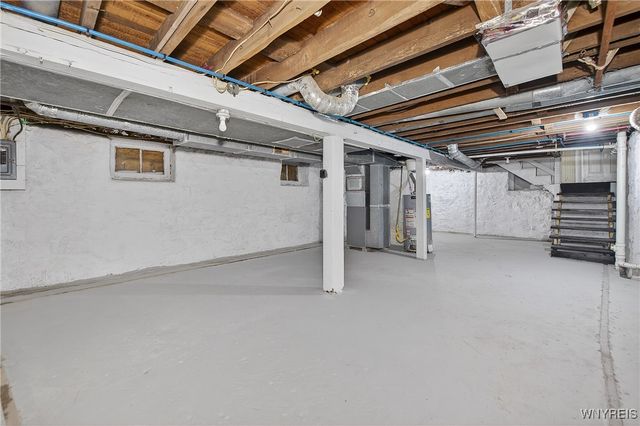 1307 Niagara Avenue, Niagara Falls, NY 14305