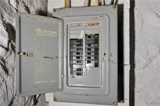 1307 Niagara Avenue, Niagara Falls, NY 14305