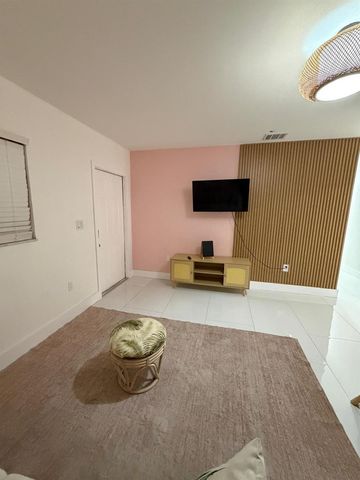 1700 NE 146th Street, Miami, FL 33181