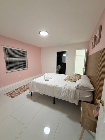 1700 NE 146th Street, Miami, FL 33181