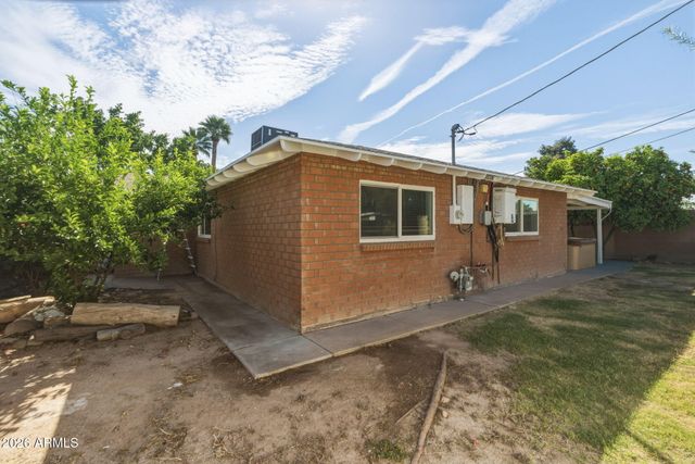 3526 N 83RD Street, Scottsdale, AZ 85251