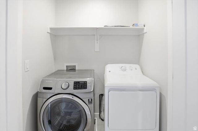 11461 S STREAM PARK DR, South Jordan, UT 84009