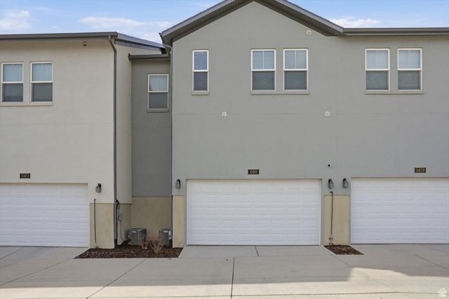 11461 S STREAM PARK DR, South Jordan, UT 84009