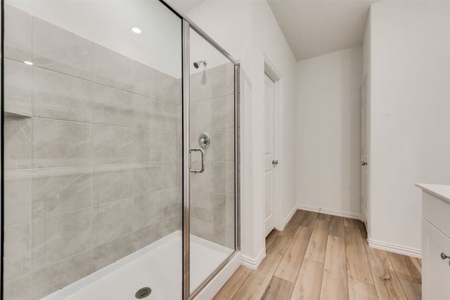 917 Dustwood Drive, Fort Worth, TX 76052