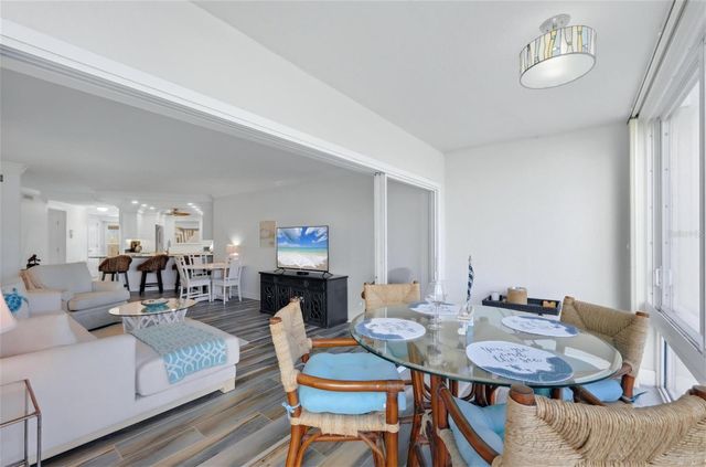 2110 BENJAMIN FRANKLIN DRIVE 104, Sarasota, FL 34236