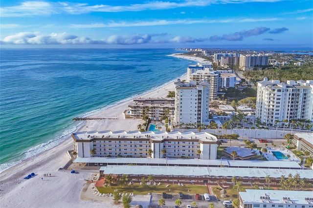 2110 BENJAMIN FRANKLIN DRIVE 104, Sarasota, FL 34236