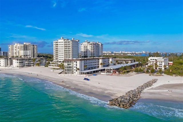 2110 BENJAMIN FRANKLIN DRIVE 104, Sarasota, FL 34236