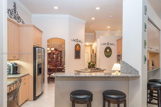 2552 Jardin Lane, Weston, FL 33327
