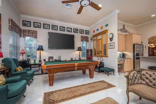 2552 Jardin Lane, Weston, FL 33327