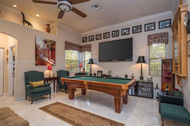 2552 Jardin Lane, Weston, FL 33327